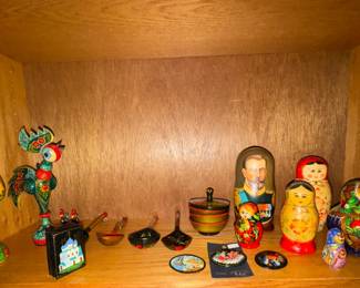 Russian art & Nesting Matryoshka dolls