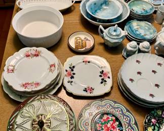 VTG - England Cookie Tin