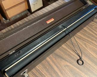 Vtg Raven of NY movie screen, wooden, collapsible