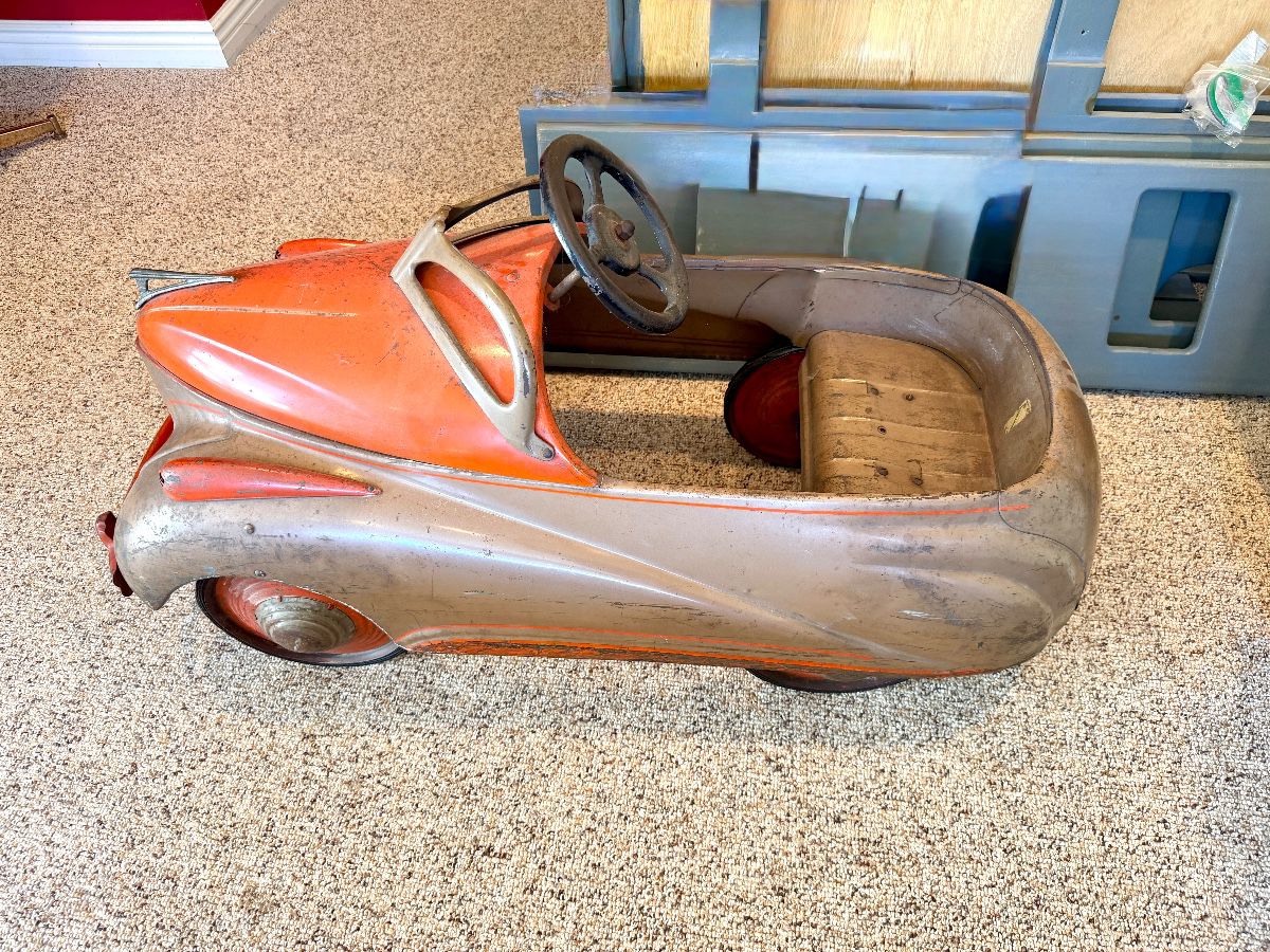 Antique Steel Craft Murry Petal Car