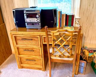 7 Piece Faux Bamboo Bedroom Set (2 twins)