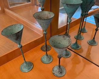 Graduated with  Metal Vertigres patina