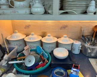 Pfaltzgraff Desert Rose canister set