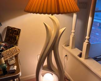 Awesome art deco floor lamp w/two light sources