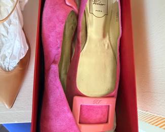 Roger Vivier "Gommette" ballet flats