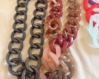 Chunky resin chain necklaces and stackable geometric bangles New York-based jewelry brand PONO by Joan Goodman