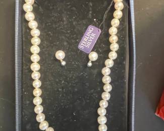 Pearl Necklace and Earrings Set