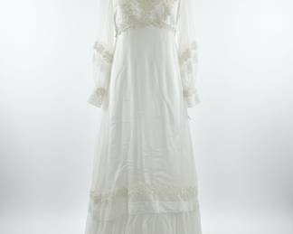 Vintage Prairie Boho Style Wedding Dress and Veil