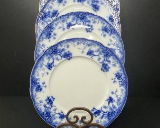 Alfred Meakin "Carnation" Pattern Plates