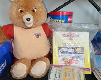Vintage Teddy Ruxpin Talking Bear with Cassette Tapes and Book