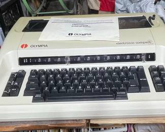 Olympia Electronic Compact 2 Typewriter with MW350 Parallel Interface
