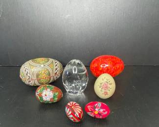 Sullivans Made in Poland Crystal Egg and Decorative Eggs