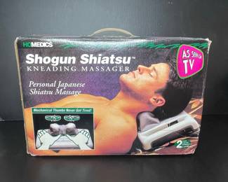 HoMedics Shogun Shiatsu Kneading Massager