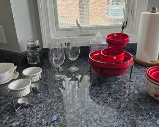 Red Pottery Bowls, Dishes