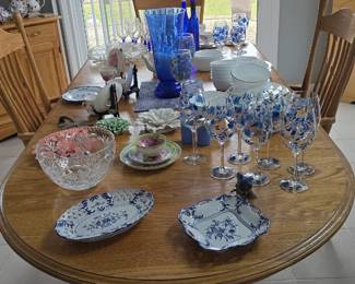 Dinging Rm Table  Dishware
