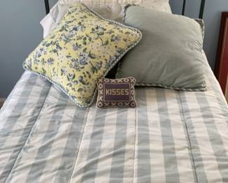 Traditional Teal Metal Twin Bed Frame
