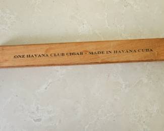 Alfred Dunhill Cuban Cigar in Wooden Case