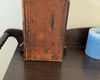 Vintage Walnut Wood Pendulum Mantel Clock