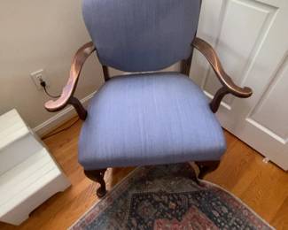 Classic Upholstered Armchair with Wooden Accents