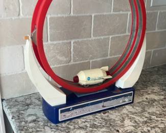 Vintage Daiya Lunar Loop Orbiting Toy