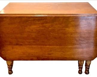 Antique Gate Leg Drop Leaf Dining Room Table