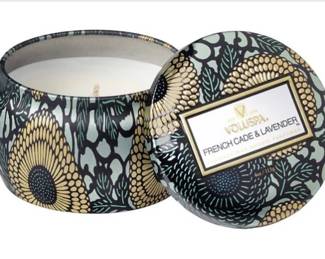 New! Voluspa French Cade & Lavender Candle