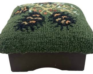 Chandler 4 Corners Hand-Hooked Wool Footstool With Pinecone Design