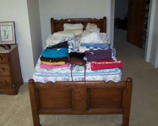 WALNUT TWIN BED & BEDDING