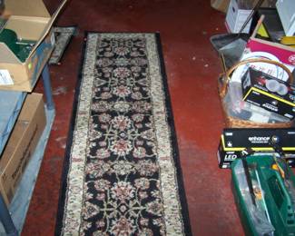 RUNNER RUG