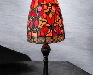 Tiffanystyle Stained Glass Accent Lamp