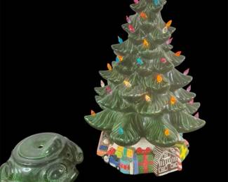 Vintage Atlantic Mold Ceramic Christmas Tree With Interchangeable Bases