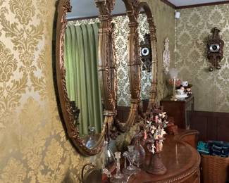 Vintage Hollywood Regency Triple Oval Wall Mirror