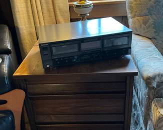 Side table speaker