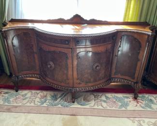 Romweber Louis XV DeGaulle sideboad