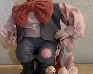 Collectible figurine Music Box depicts the famous Weary Willie hobo clown.