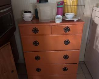 FURNITURE SMALL CHEST OF DRAWERS II