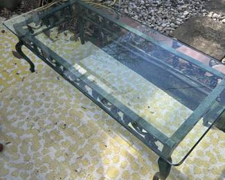 FURNITURE GLASS TOP COFFEE TABLE