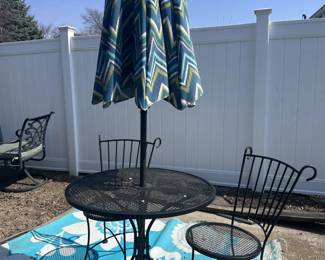 OUTDOOR WROUGHT IRON STANDARD HEIGHT TABLE 2 CHAIRS UMBRELLA