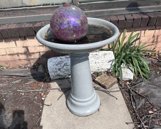 OUTDOOR BIRD BATH