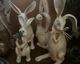 BUNNY STATUES