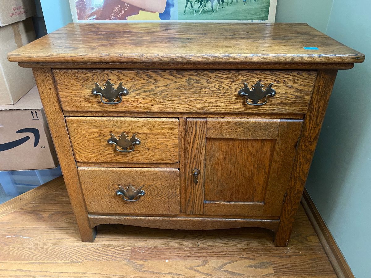 Oak Wash Stand