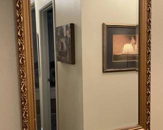 Various Styles of Wall Mirrors