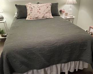 Full Size Bed Frame w/Mattress & Box Spring