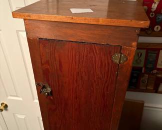 Ric2 vintage music cab