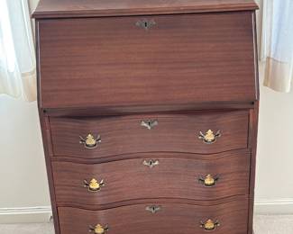 Ric2 chest of drawers
