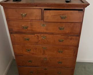 Ric Chest of Drawers