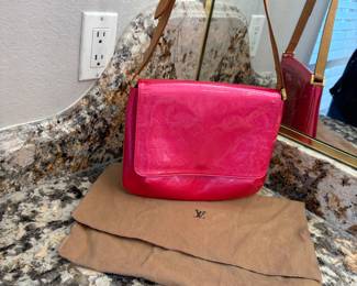 Louis Vuitton purse