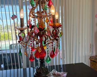 Mid-century modern style chandelier lamp