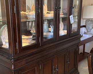 Haverty's Lighted China Cabinet Detail 1