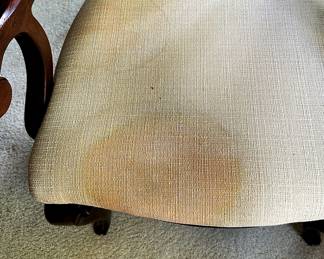 Haverty's Dining Table and 6 Chairs Detail 2